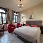 Lumineux Dans Ancienne Orangerie Avec Jardin Et Barbecue - Fr-1-489-281 度假居