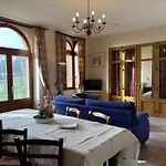 度假居 Lumineux Dans Ancienne Orangerie Avec Jardin Et Barbecue - Fr-1-489-281 Trezelles